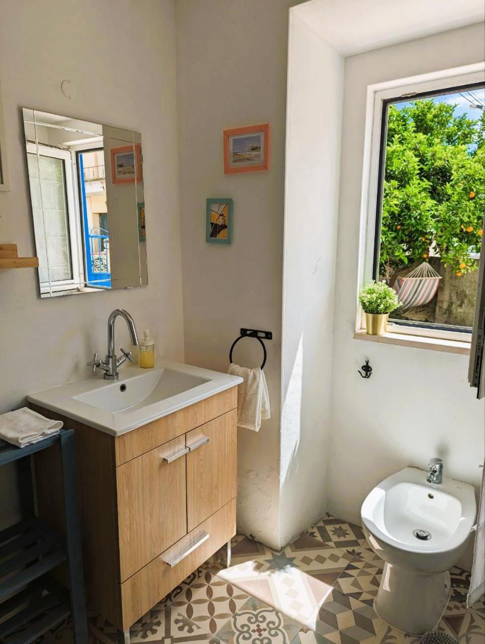 Cozy 3 Bedroom Home - Close To Beach Lourinhã Exterior foto